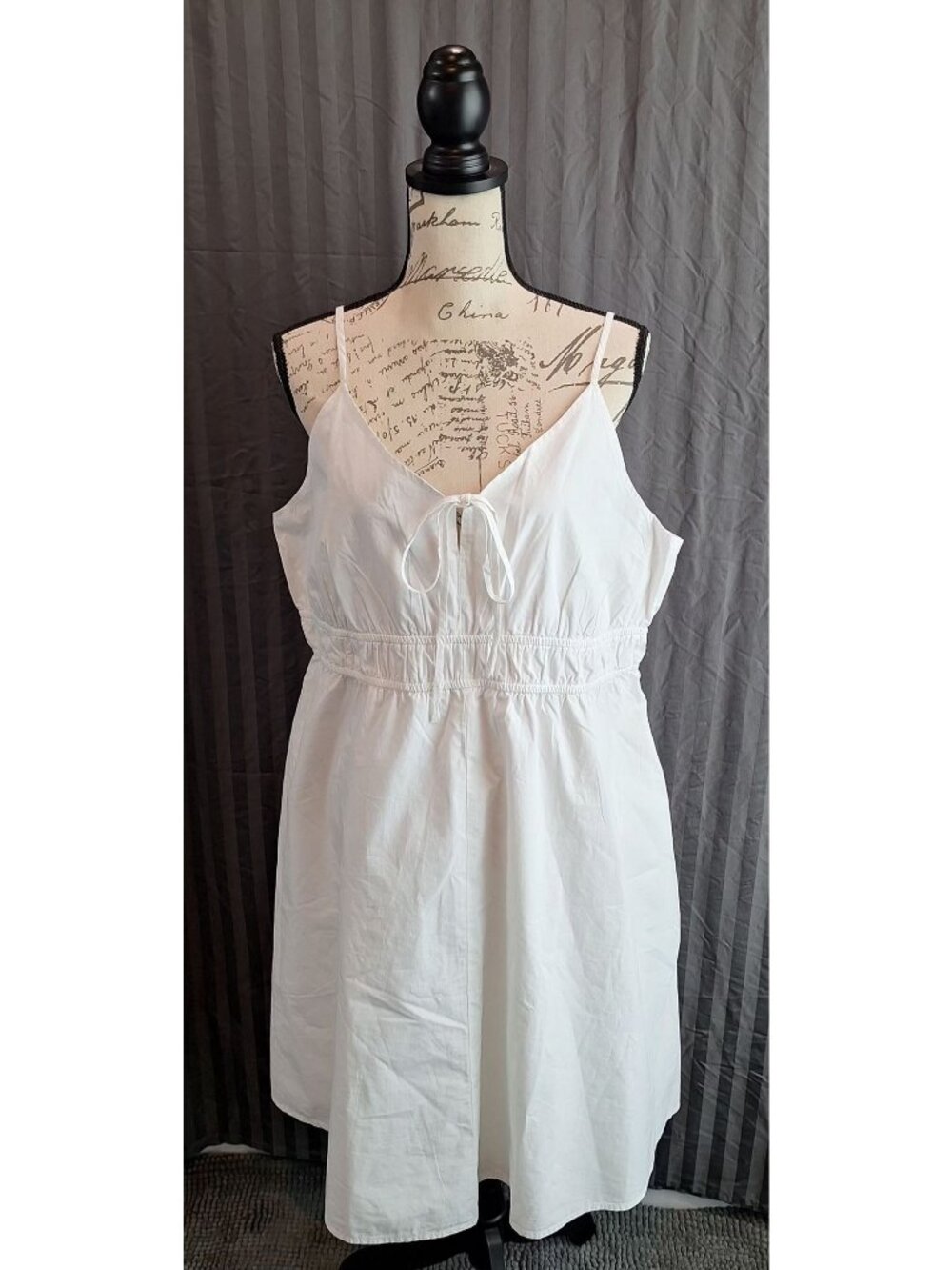 Melrose and Market White Cotton Spaghetti Strap Ruched Waist Sundress/Sz. XL